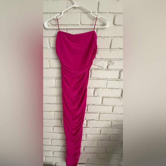 Express hot pink tube dress. - Picture 2 of 2